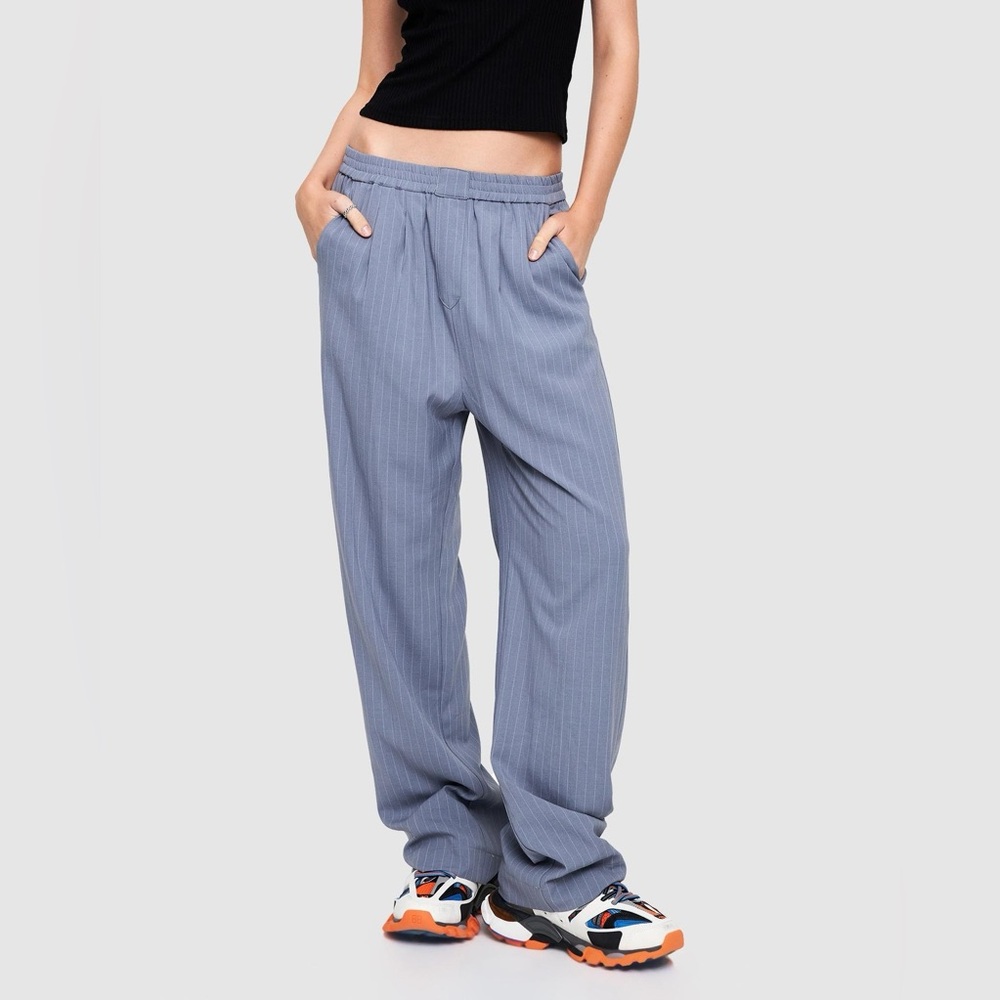 Lioness Agyness Slate Pinstripe Pant Size XXS